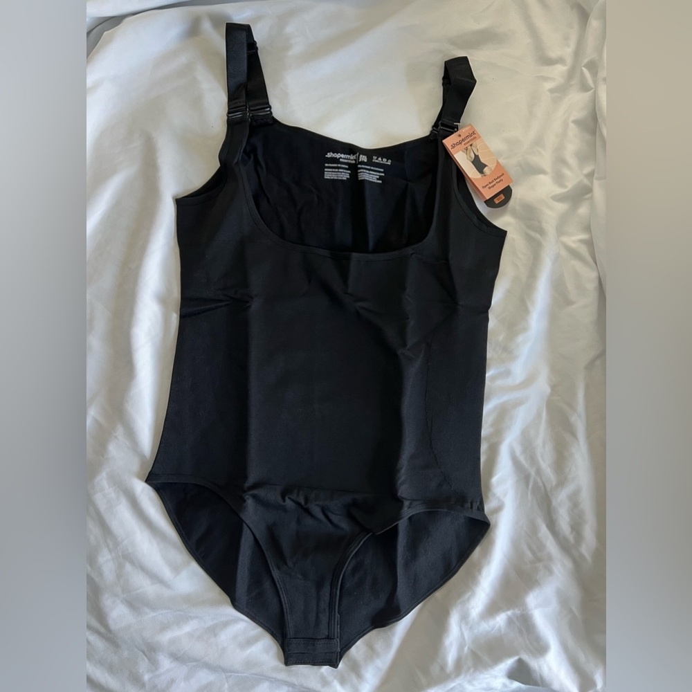 SHAPERMINT Open Bra Bodysuit with Brief Leg Panty, Seamless Tummy, Side and Back